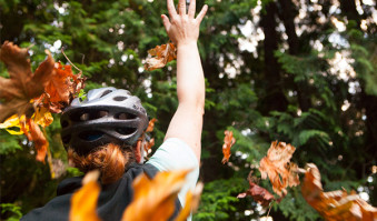 Fall Foliage Road Biking: 5 Must See Northwest Rides-fall road biking routes